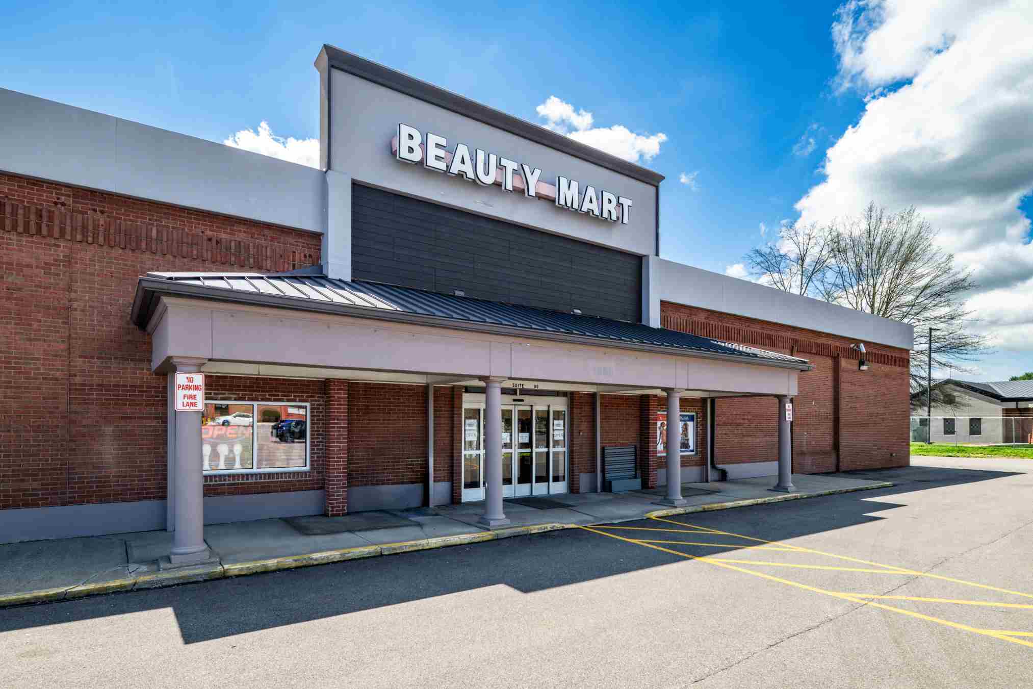 West Market Plaza - Essence Beauty