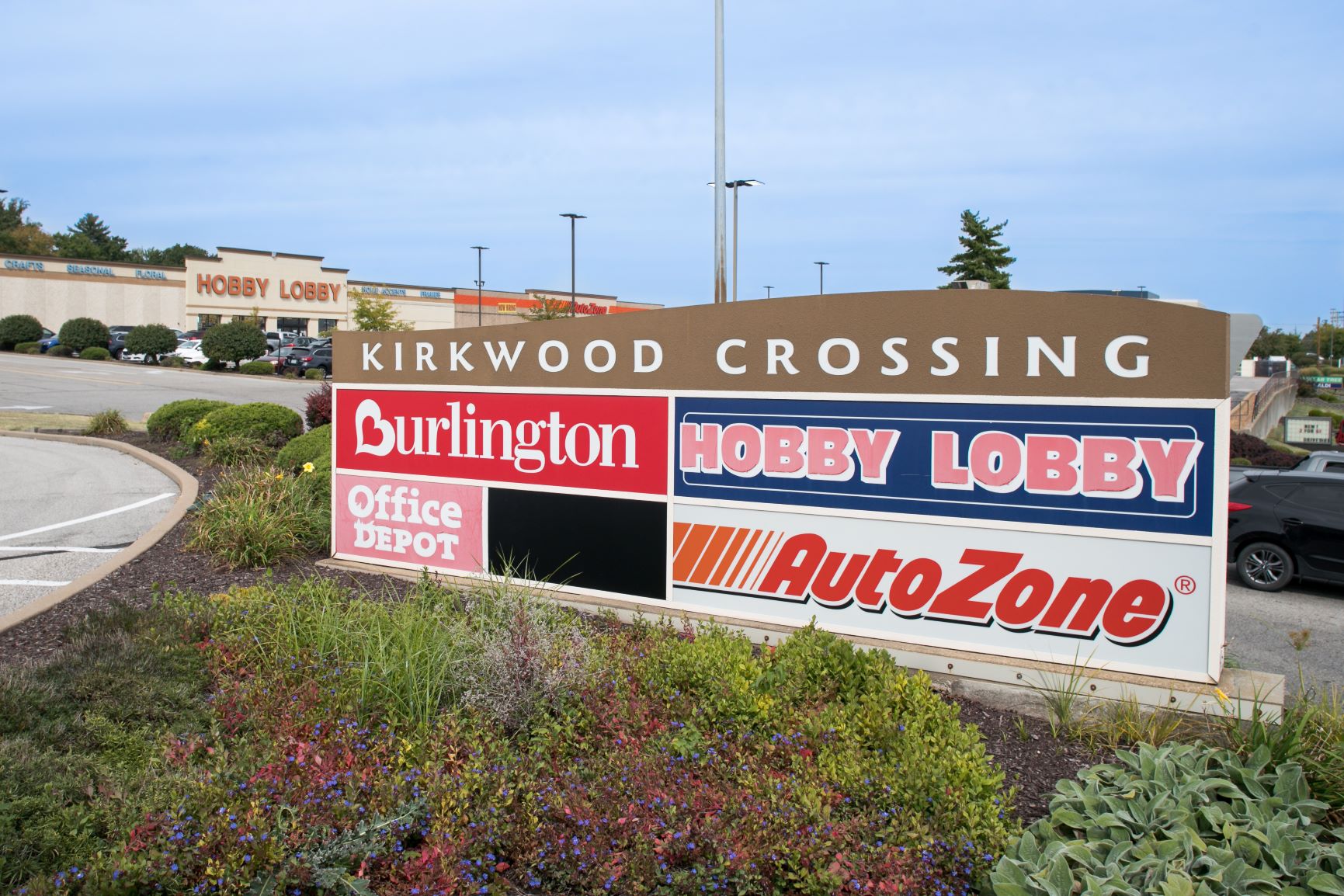 Kirkwood Crossing sign